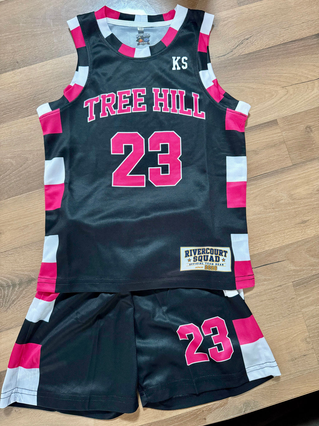 Ensemble Basket Enfant – SCOTT#23 (Rose et Noir)