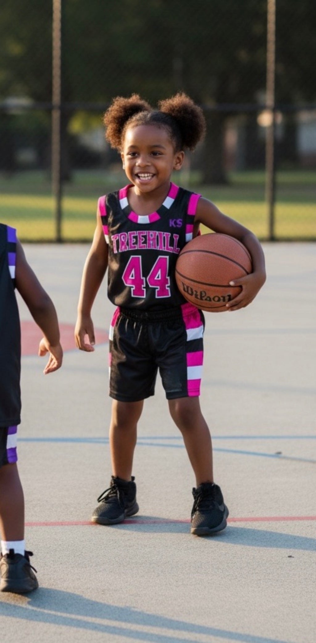 Ensemble Basket enfant - FIELDS #44 (Noir et Rose)